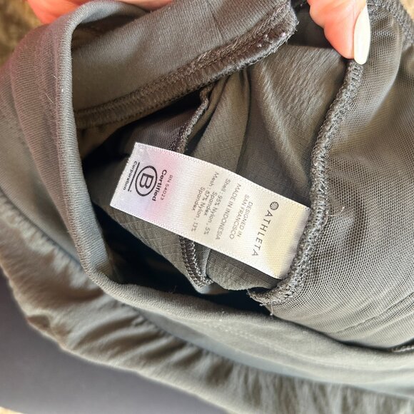 Athleta Trekkie North Jogger in Mountain Olive Green Women's Size 6 - Picture 7 of 7